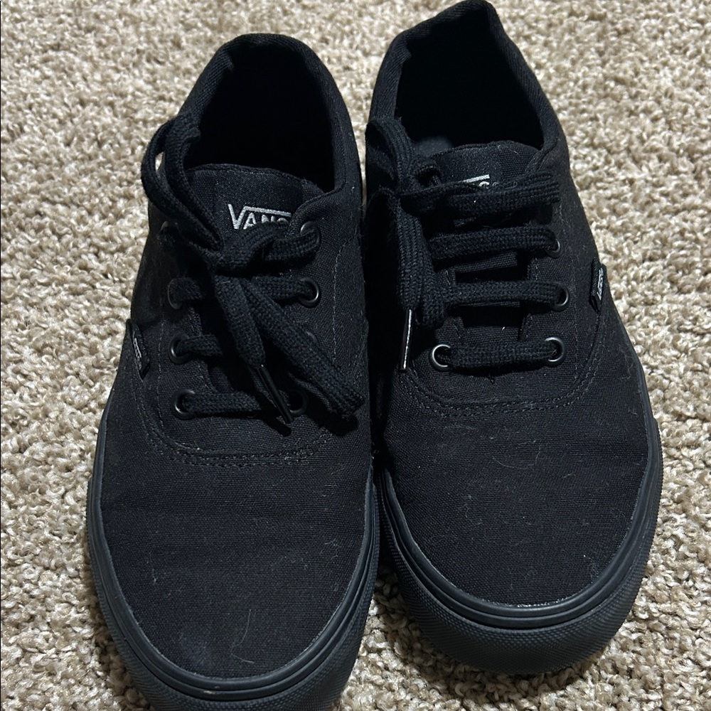 Vans women’s  Classic Black Sneakers